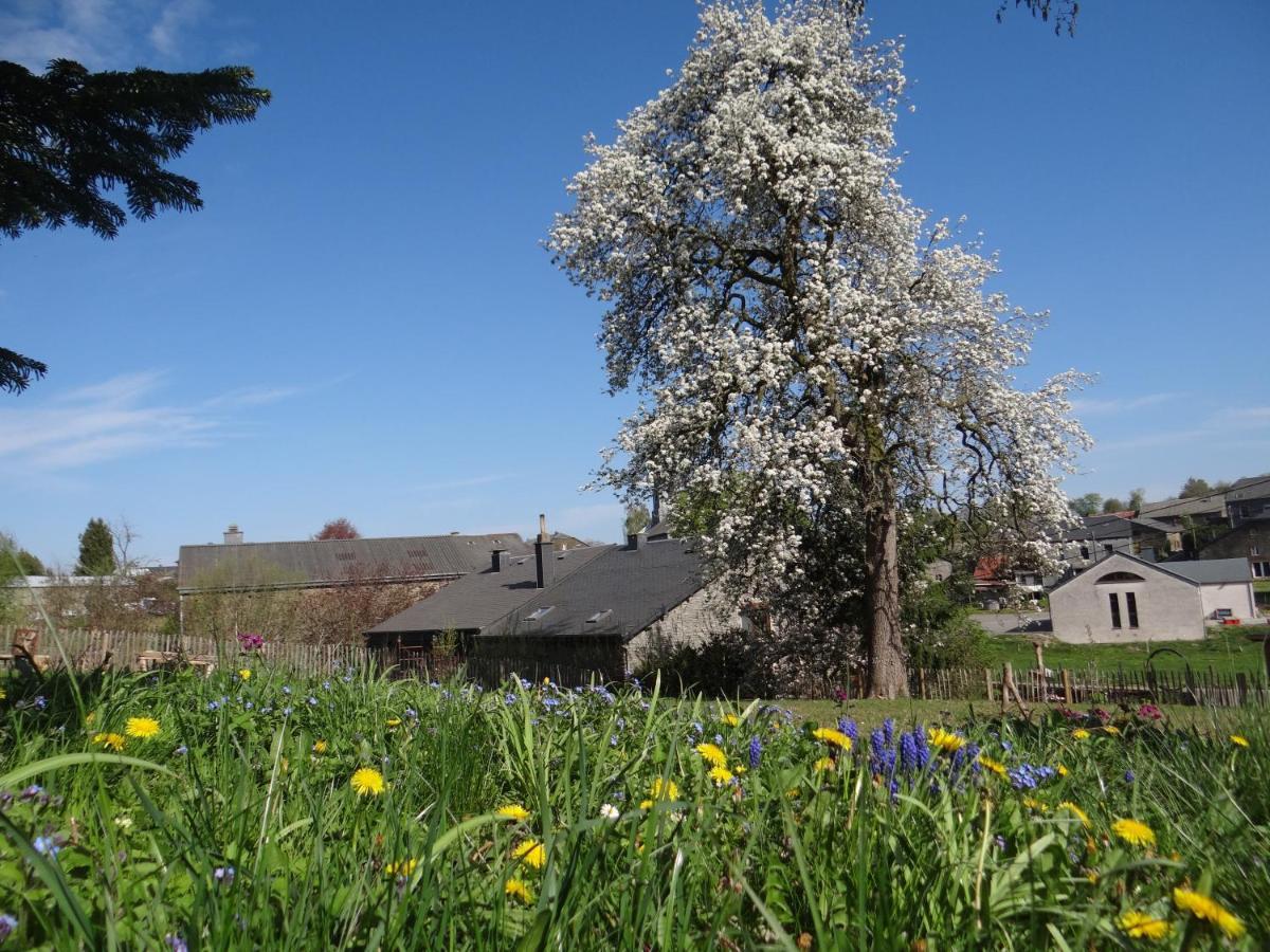 B&B Le Bruissement Bievre Exterior photo